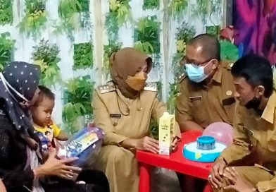 Didampingi Dinsos, Walikota Banjar Bersama Wakil Walikota Kunjungi Anak Korban KDRT