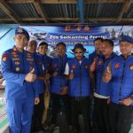 Polairud Polres Purwakarta Perkuat Satkamling Nelayan, Bagikan Rompi Kamtibmas dan Peralatan Keselamatan di Perairan Jatiluhur