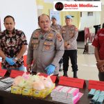 Polres Belitung Timur Gelar Konferensi Pers Pengungkapan Kasus Peredaran Obat Keras Terlarang