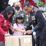 Hadiri Karnaval Mobil Hias, Kapolres Purwakarta Bersama Keluarga Isi Donasi untuk Korban Gempa NTT