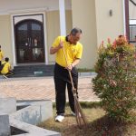 Kapolres Beltim Pimpin Kegiatan Green Policing di Masjid Joesoef Bakri, Wujud Kepedulian Polri terhadap Lingkungan